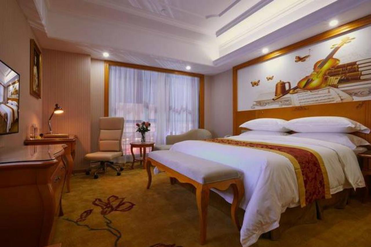 Venus International Hotel Shanghai South Shenjiang Road Extérieur photo